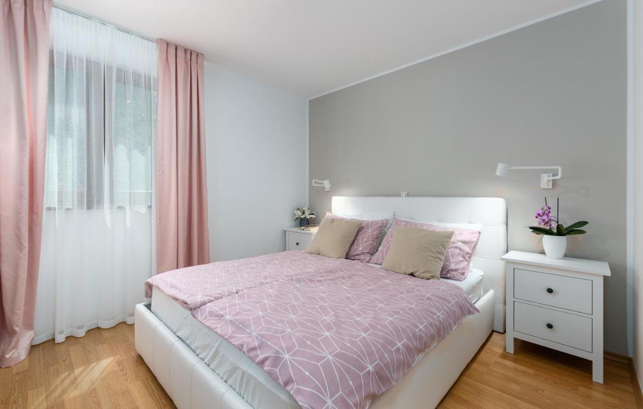 Apartments Villa Ana Poreč Exteriér fotografie